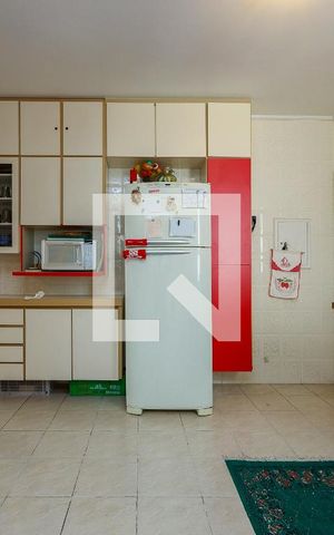 Apartamento à venda com 144m², 2 quartos e 2 vagas Apartamento à venda com 144m², 2 quartos e 2 vagasCozinha