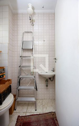 Apartamento à venda com 144m², 2 quartos e 2 vagas Apartamento à venda com 144m², 2 quartos e 2 vagasÁrea de Serviço