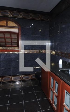 Casa à venda com 300m², 3 quartos e 3 vagasBanheiro Social