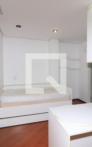 Casa à venda com 300m², 3 quartos e 3 vagasQuarto 2 - Suíte