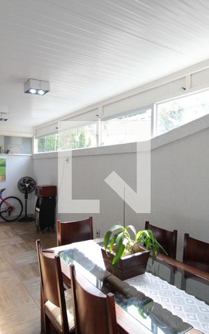 Apartamento à venda com 134m², 3 quartos e 3 vagasCopa