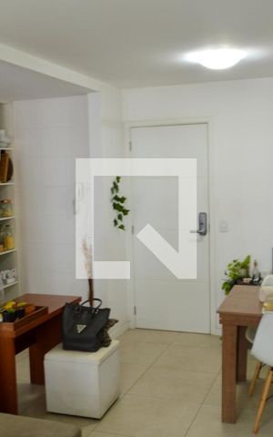 Apartamento à venda com 64m², 2 quartos e 1 vagaSala