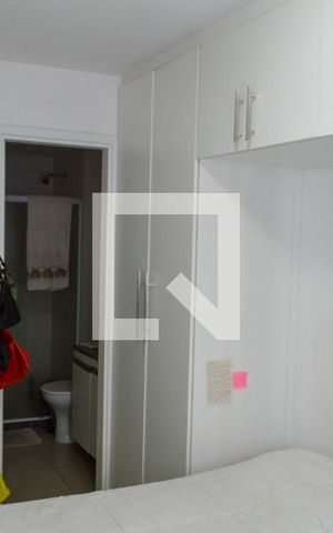 Apartamento à venda com 64m², 2 quartos e 1 vagaSuíte