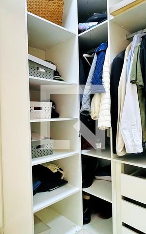 Casa à venda com 203m², 2 quartos e 2 vagasCloset da Suíte 1