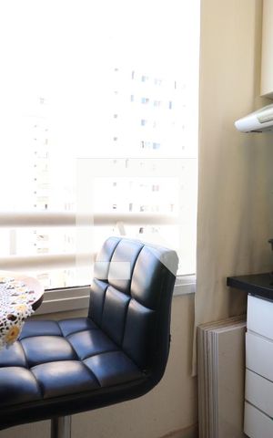 Apartamento à venda com 74m², 2 quartos e 1 vagaVaranda