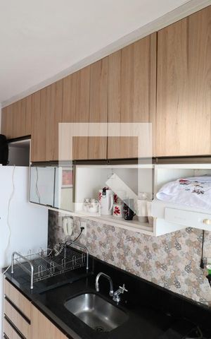 Apartamento à venda com 74m², 2 quartos e 1 vagaCozinha
