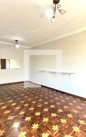 Casa à venda com 114m², 3 quartos e 2 vagasSala