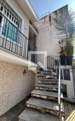Casa à venda com 114m², 3 quartos e 2 vagasEntrada