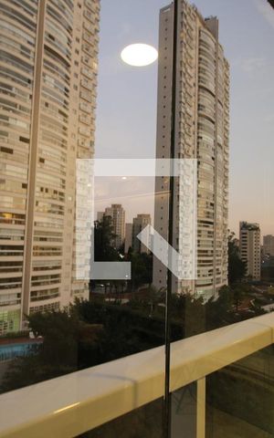 Apartamento para alugar com 39m², 1 quarto e 1 vagaVaranda