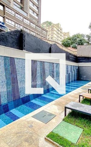 Apartamento à venda com 22m², 1 quarto e sem vaga Apartamento à venda com 22m², 1 quarto e sem vagaÁrea comum - Piscina
