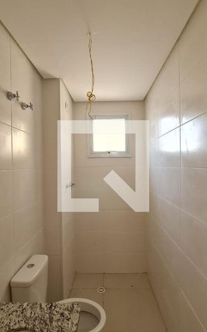 Apartamento à venda com 99m², 2 quartos e 2 vagas Apartamento à venda com 99m², 2 quartos e 2 vagasBanheiro Social