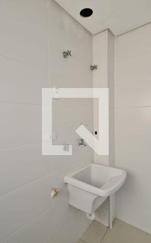 Apartamento à venda com 99m², 2 quartos e 2 vagas Apartamento à venda com 99m², 2 quartos e 2 vagasÁrea de Serviço