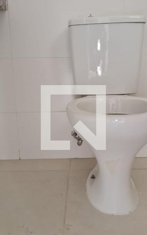 Apartamento à venda com 99m², 2 quartos e 2 vagas Apartamento à venda com 99m², 2 quartos e 2 vagasBanheiro da Suíte