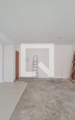 Apartamento à venda com 99m², 2 quartos e 2 vagas Apartamento à venda com 99m², 2 quartos e 2 vagasSala /Cozinha