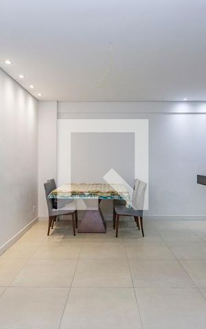 Apartamento à venda com 100m², 2 quartos e 3 vagas Apartamento à venda com 100m², 2 quartos e 3 vagasSala