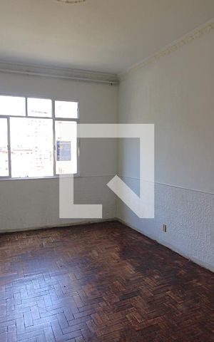 Apartamento à venda com 67m², 2 quartos e sem vagaSala