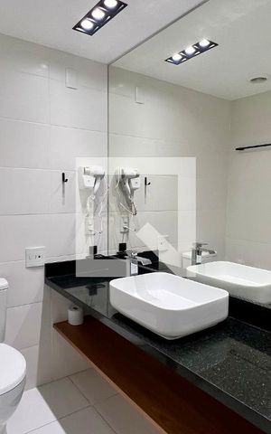 Studio para alugar com 26m², 1 quarto e sem vaga Studio para alugar com 26m², 1 quarto e sem vagaBanheiro