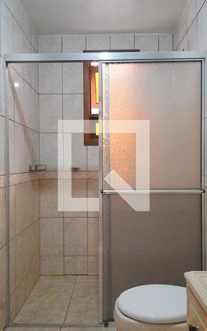 Casa à venda com 416m², 4 quartos e 2 vagas Casa à venda com 416m², 4 quartos e 2 vagasBanheiro da Suíte