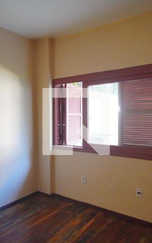 Casa à venda com 416m², 4 quartos e 2 vagas Casa à venda com 416m², 4 quartos e 2 vagasQuarto 3
