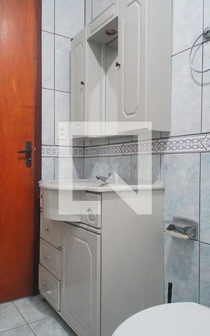 Casa à venda com 416m², 4 quartos e 2 vagasBanheiro 1