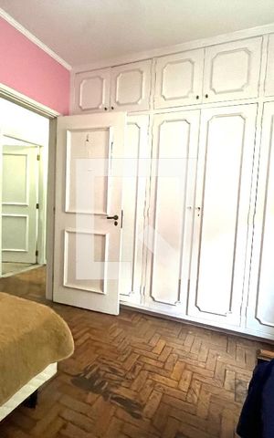 Casa para alugar com 465m², 5 quartos e 6 vagas Casa para alugar com 465m², 5 quartos e 6 vagasQuarto 2