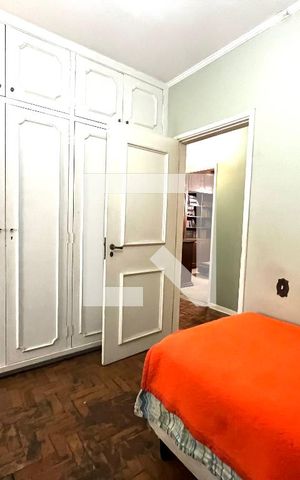 Casa para alugar com 465m², 5 quartos e 6 vagas Casa para alugar com 465m², 5 quartos e 6 vagasQuarto 4