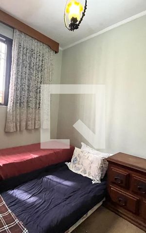 Casa para alugar com 465m², 5 quartos e 6 vagas Casa para alugar com 465m², 5 quartos e 6 vagasQuarto 3