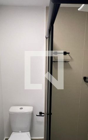Studio à venda com 26m², 1 quarto e sem vaga Studio à venda com 26m², 1 quarto e sem vagaBanheiro