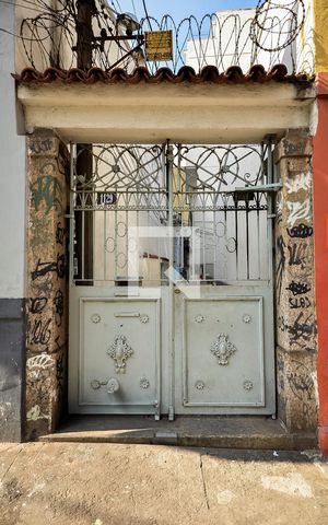 Casa para alugar com 190m², 4 quartos e 1 vaga Casa para alugar com 190m², 4 quartos e 1 vagaFachada