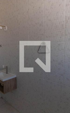 Casa à venda com 233m², 2 quartos e sem vaga Casa à venda com 233m², 2 quartos e sem vagaBanheiro