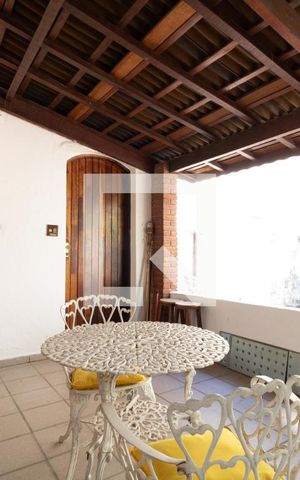 Casa à venda com 420m², 3 quartos e 1 vagaChurrasqueira