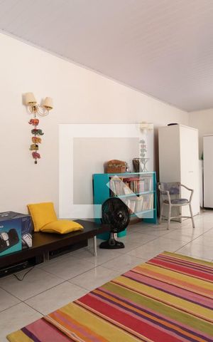 Casa à venda com 420m², 3 quartos e 1 vagaSala de Festas