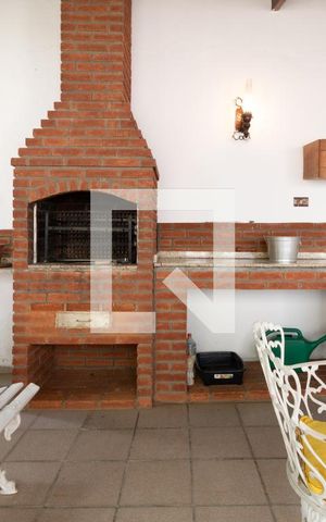 Casa à venda com 420m², 3 quartos e 1 vagaChurrasqueira