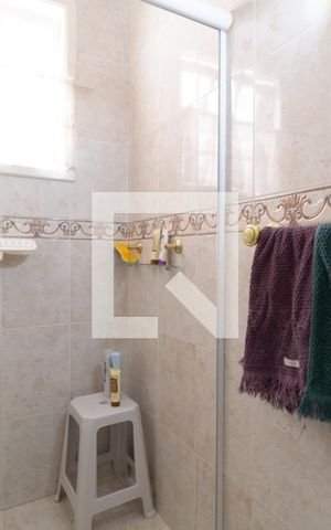 Casa à venda com 420m², 3 quartos e 1 vagaBanheiro 1