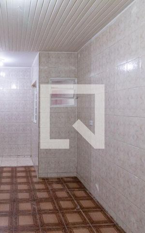 Casa para alugar com 45m², 1 quarto e sem vagaCozinha e área de serviço