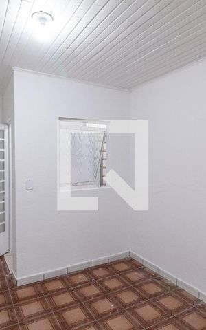 Casa para alugar com 45m², 1 quarto e sem vagaSala
