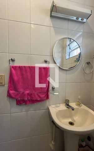 Casa para alugar com 150m², 3 quartos e 4 vagas Casa para alugar com 150m², 3 quartos e 4 vagasBanheiro 2