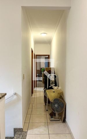 Casa para alugar com 150m², 3 quartos e 4 vagas Casa para alugar com 150m², 3 quartos e 4 vagasCorredor