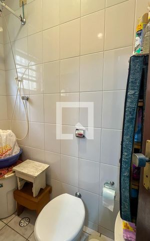 Casa para alugar com 150m², 3 quartos e 4 vagas Casa para alugar com 150m², 3 quartos e 4 vagasBanheiro 2