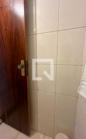 Casa para alugar com 150m², 3 quartos e 4 vagas Casa para alugar com 150m², 3 quartos e 4 vagasLavabo