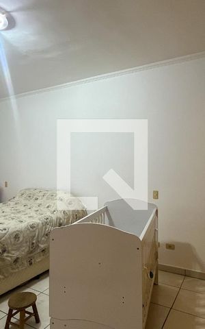 Casa para alugar com 150m², 3 quartos e 4 vagas Casa para alugar com 150m², 3 quartos e 4 vagasSuíte
