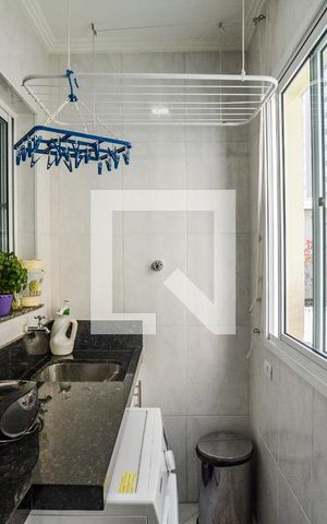 Apartamento à venda com 75m², 3 quartos e 1 vagaÁrea de Serviço