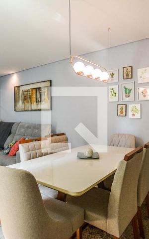 Apartamento à venda com 75m², 3 quartos e 1 vagaSala de Jantar