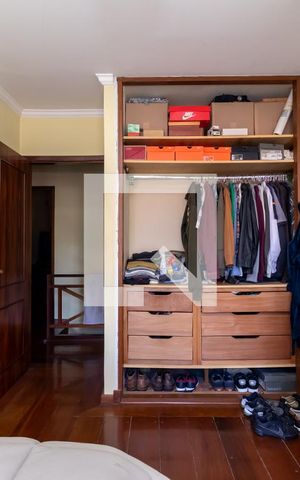 Casa à venda com 205m², 3 quartos e 2 vagasQuarto 2