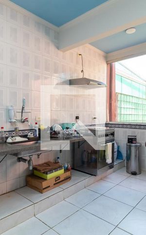 Casa à venda com 205m², 3 quartos e 2 vagasCozinha