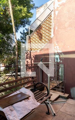Casa à venda com 205m², 3 quartos e 2 vagasChurrasqueira