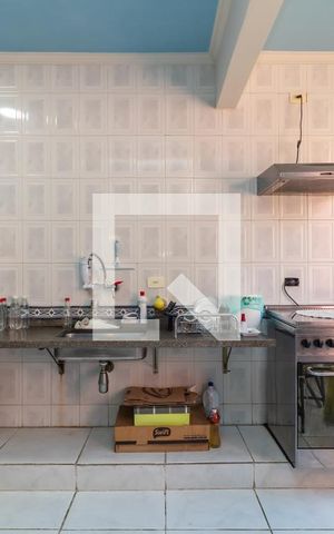 Casa à venda com 205m², 3 quartos e 2 vagasCozinha