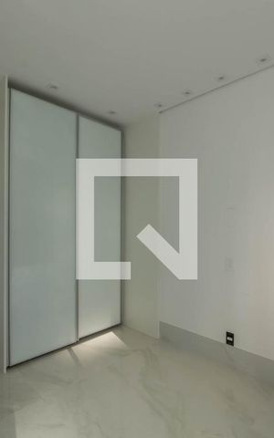 Apartamento à venda com 168m², 3 quartos e 3 vagas Apartamento à venda com 168m², 3 quartos e 3 vagasSuíte 1