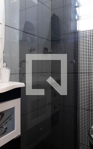 Casa para alugar com 420m², 8 quartos e 3 vagas Casa para alugar com 420m², 8 quartos e 3 vagasBanheiro 1