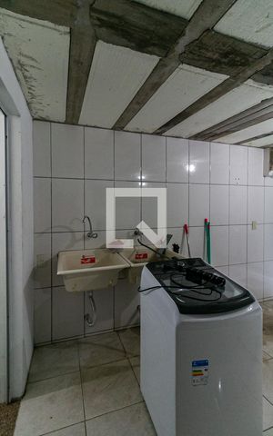 Casa à venda com 360m², 3 quartos e 8 vagas Casa à venda com 360m², 3 quartos e 8 vagasÁrea de Serviço